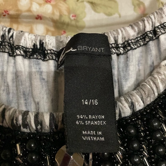 Cute summer dress - Picture 2 of 3